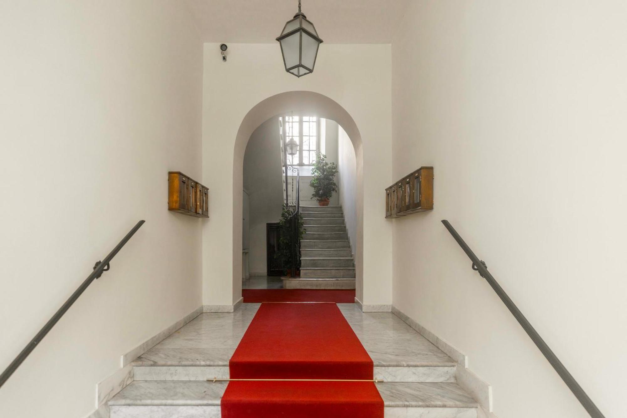 The Magic Of San Peter In The Heart Of Apartment