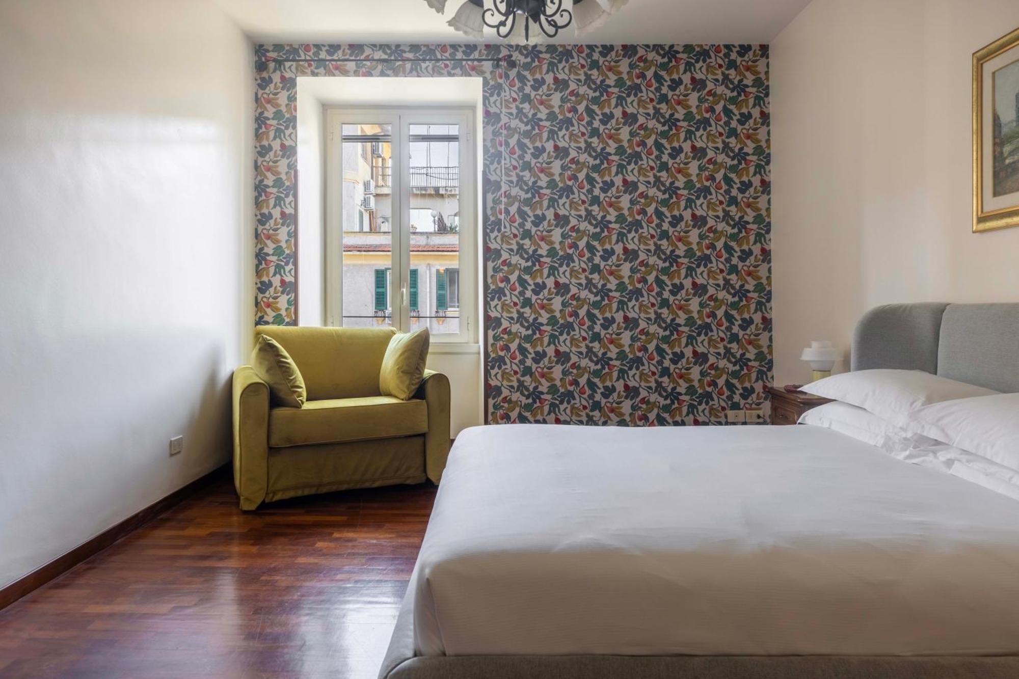 The Magic Of San Peter In The Heart Of Apartment *